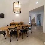 Dimora Caraspi Bed & Breakfast Mola di Bari