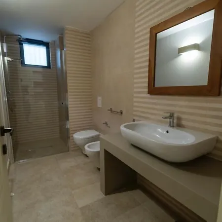 Bed and Breakfast Dimora Caraspi 4*