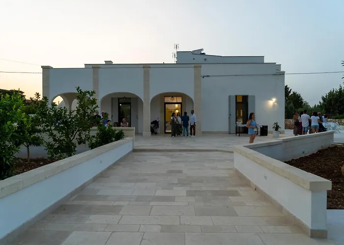 Dimora Caraspi לינה וארוחת בוקר 4*