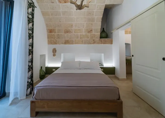 Dimora Caraspi לינה וארוחת בוקר 4*